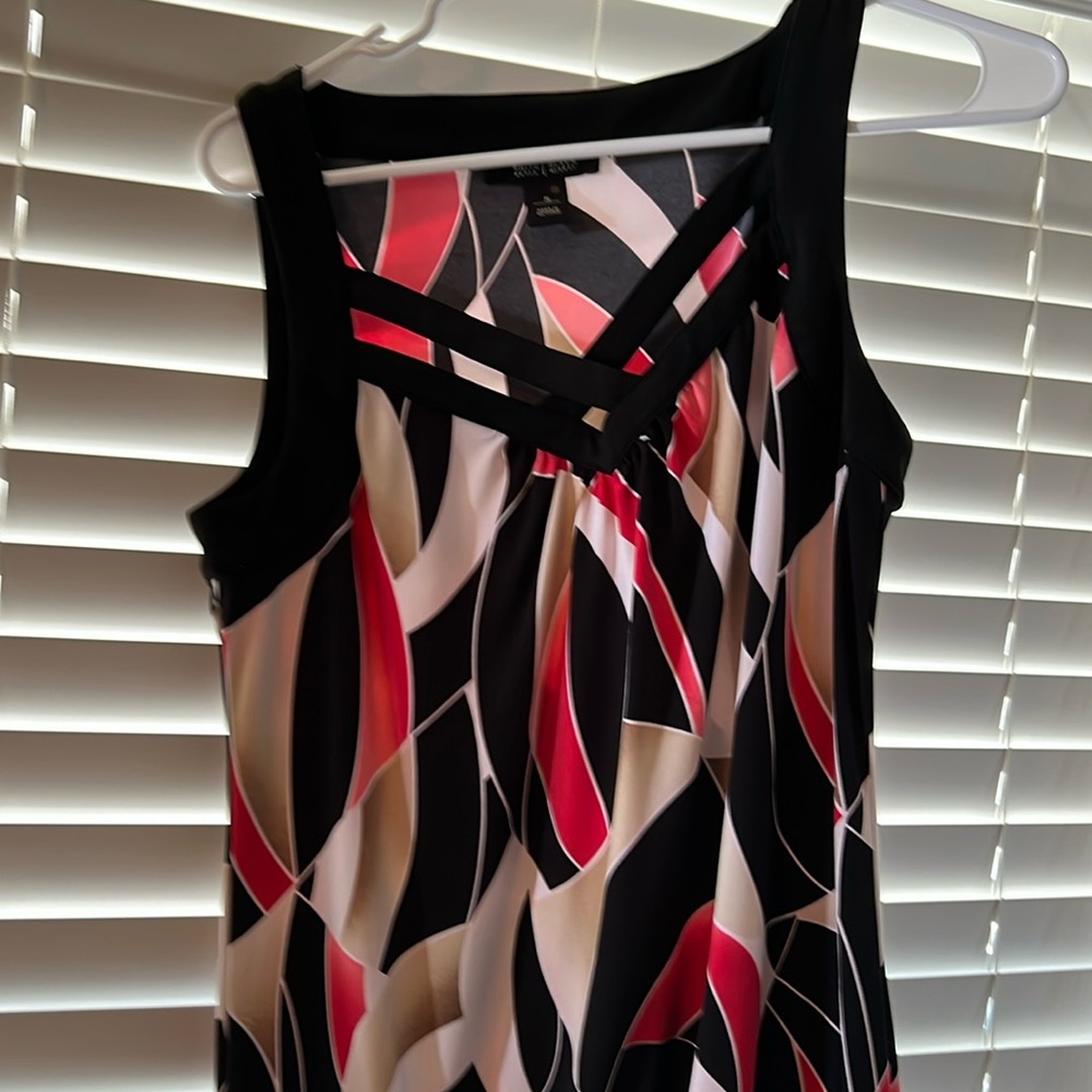 White House Black Market top